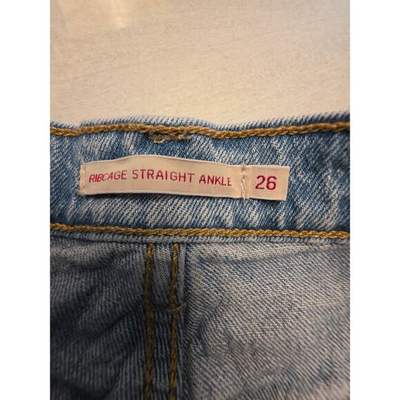 Levi's Premium Women's Ribcage Straight Ankle Denim Jeans SZ 26 Distressed - Picture 4 of 7